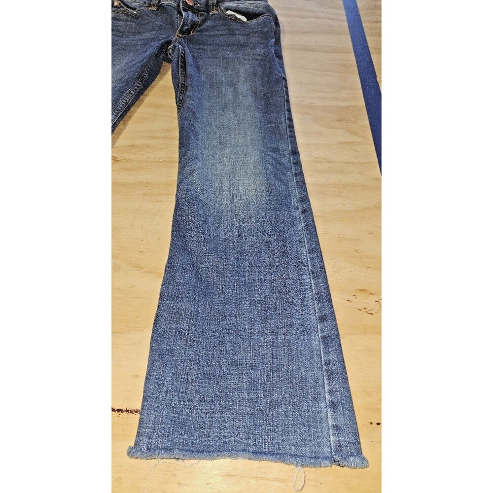 Wrangler Retro Jeans Womens 28x30 Blue  Wash Slim flare Leg Boot Cut distressed - Picture 2 of 12